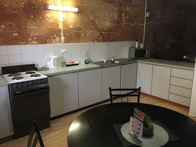 Underground Queen 2 bedroom Apartment