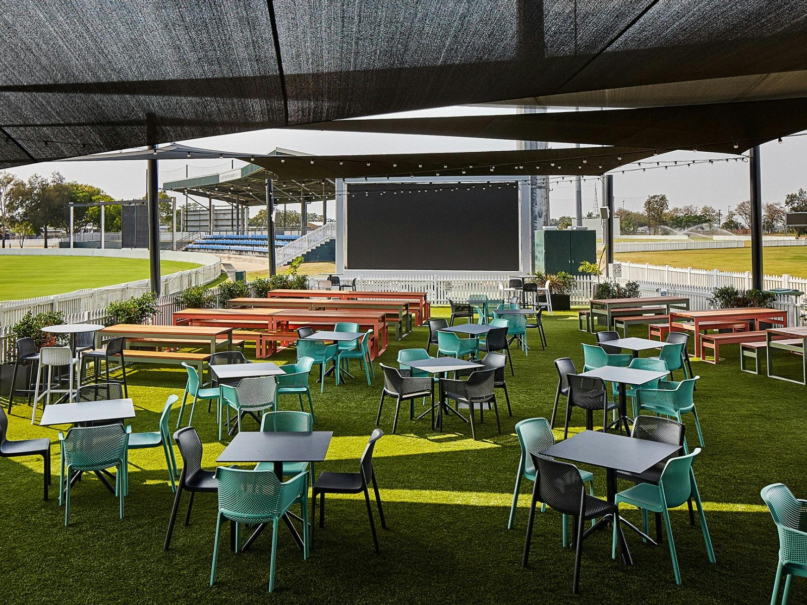 garden bar