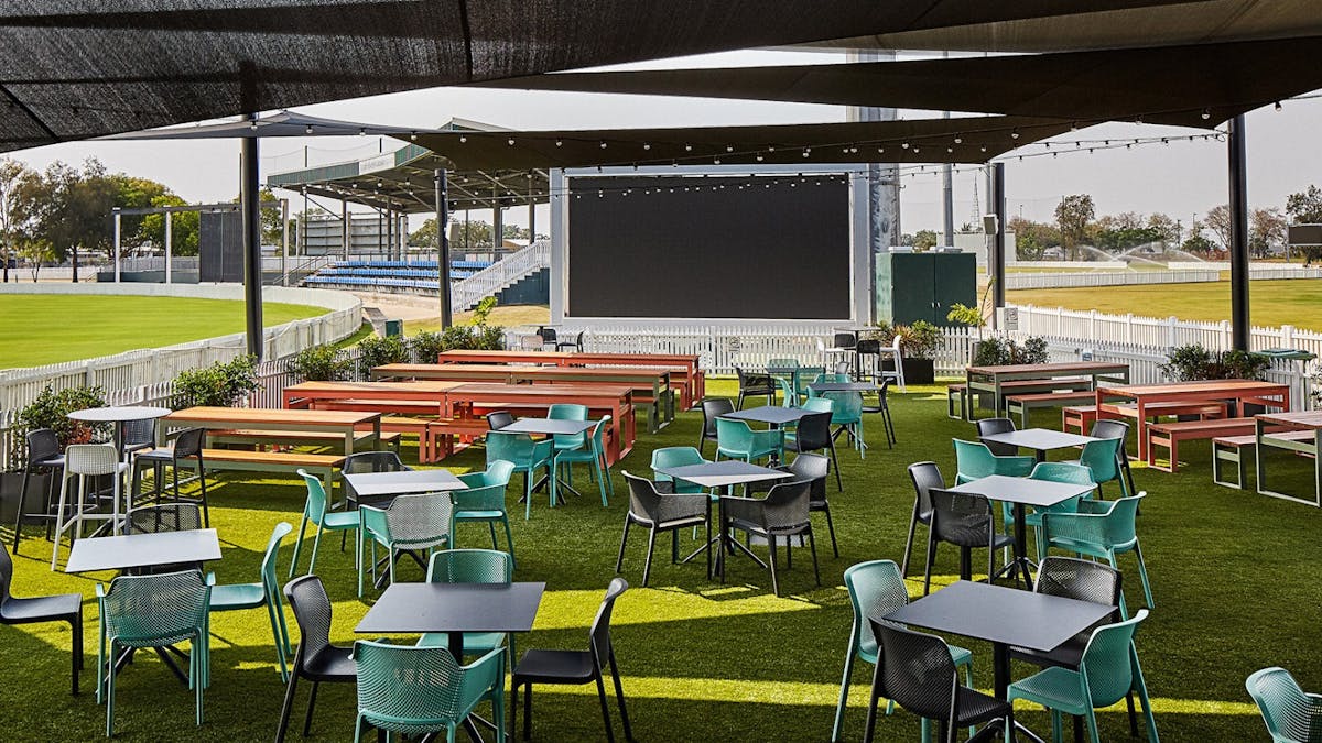 garden bar