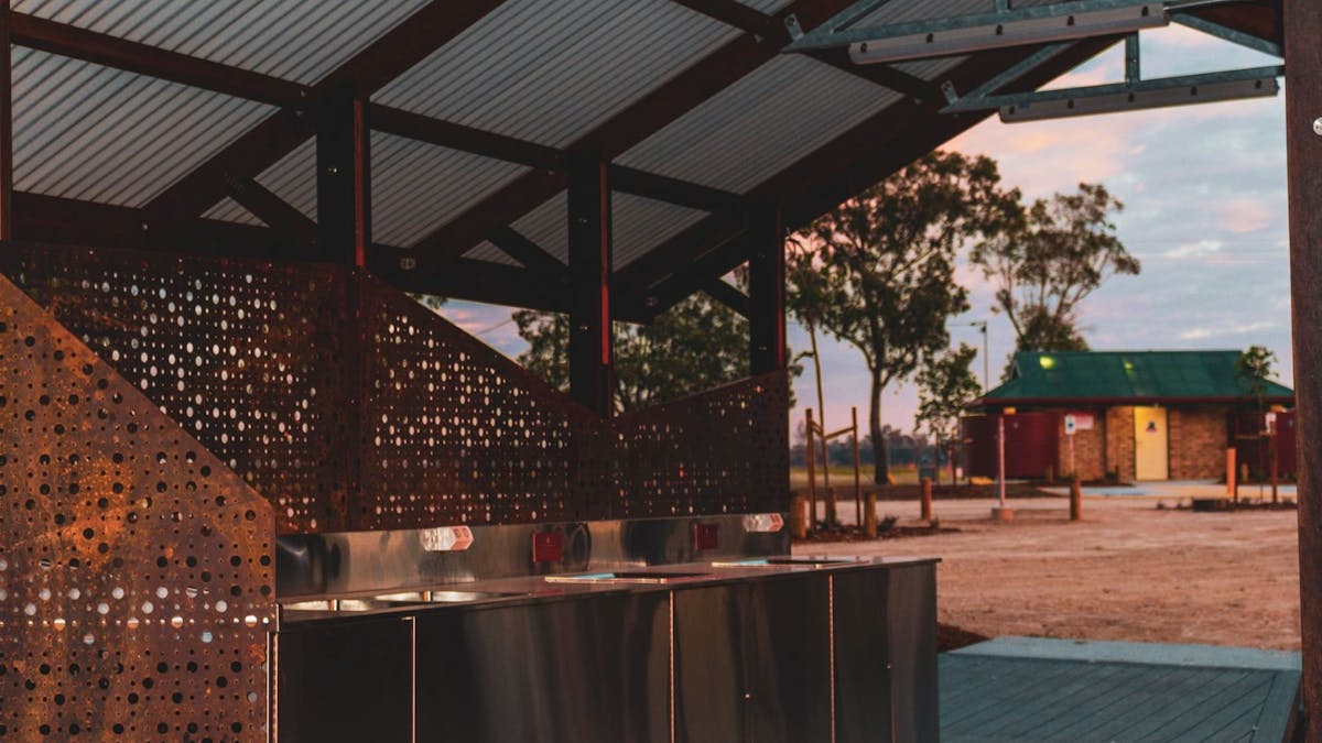 Upgraded camp kitchen and toilet facilities. Upgraded camp kitchen and toilet facilities.