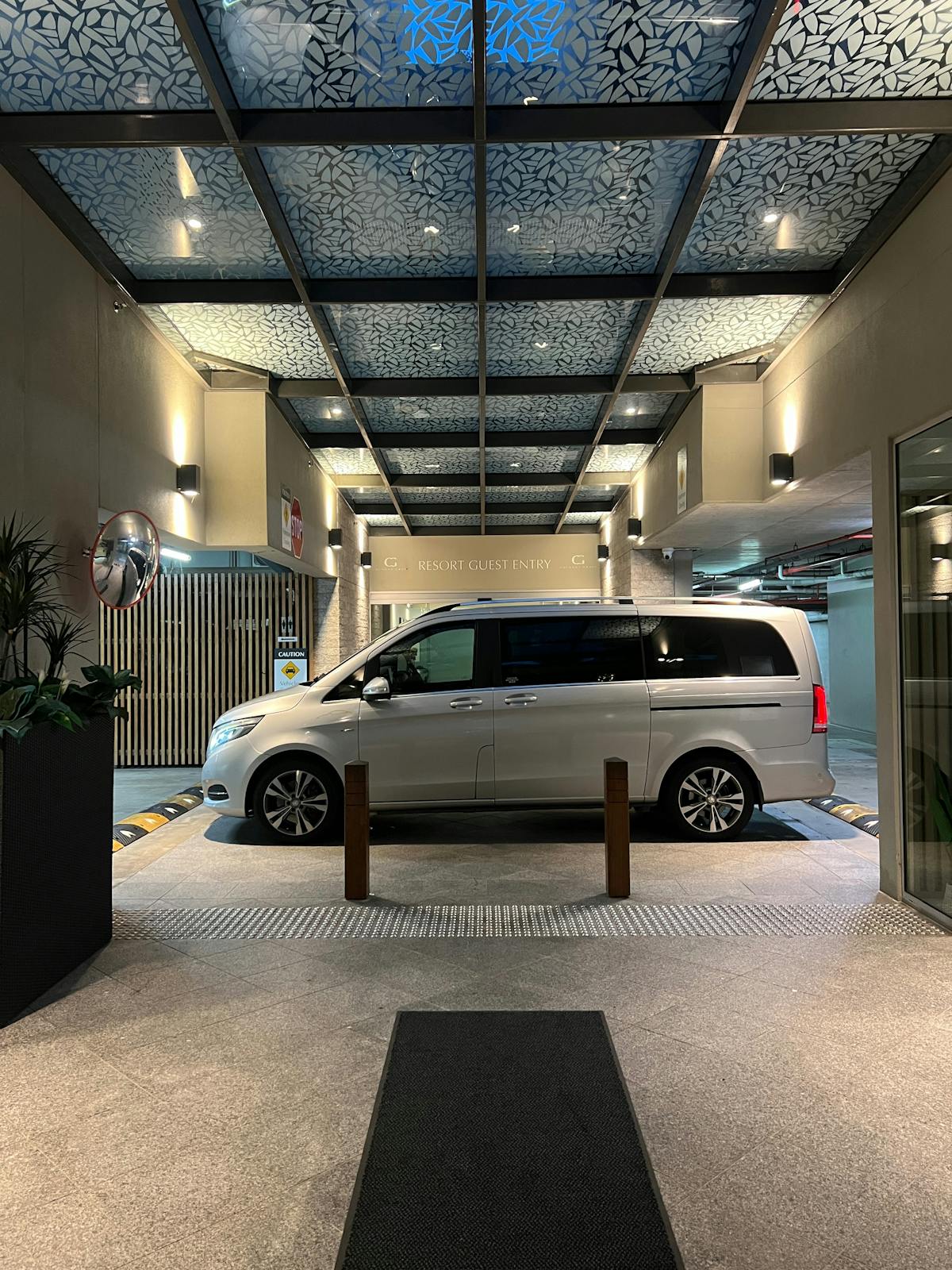 Luxury transportation , private , transfer