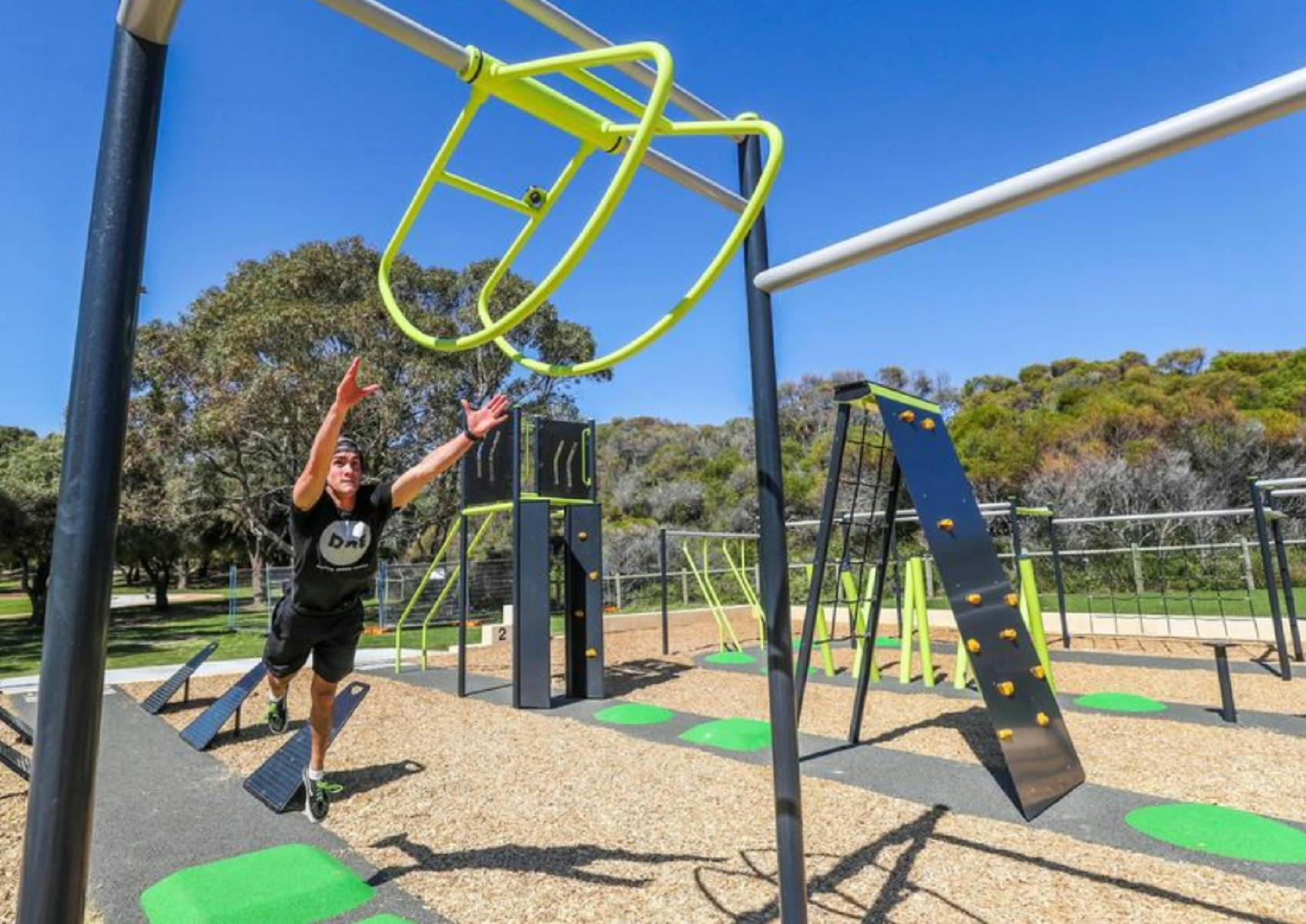 Whitfords Nodes Park - Ninja Warrior Obstacle Course