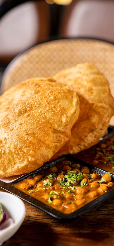 Chhole Bhatura