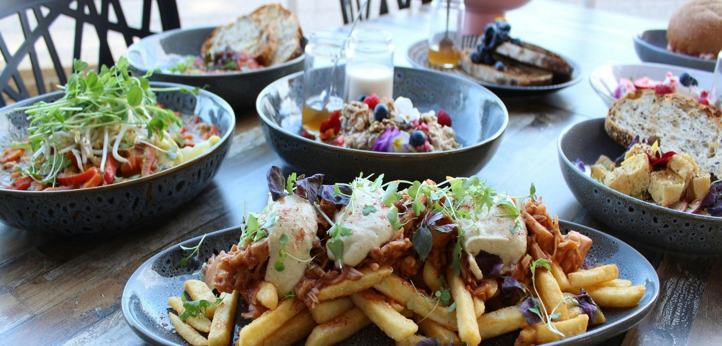 Longboard Cafe Wollongong