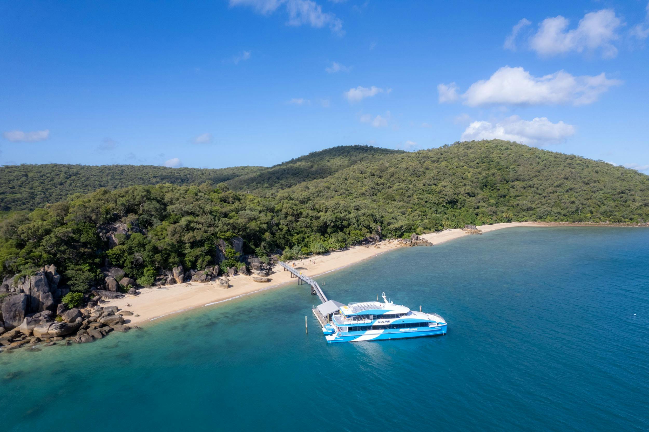SeaLink North Queensland - Orpheus Island Day Tour