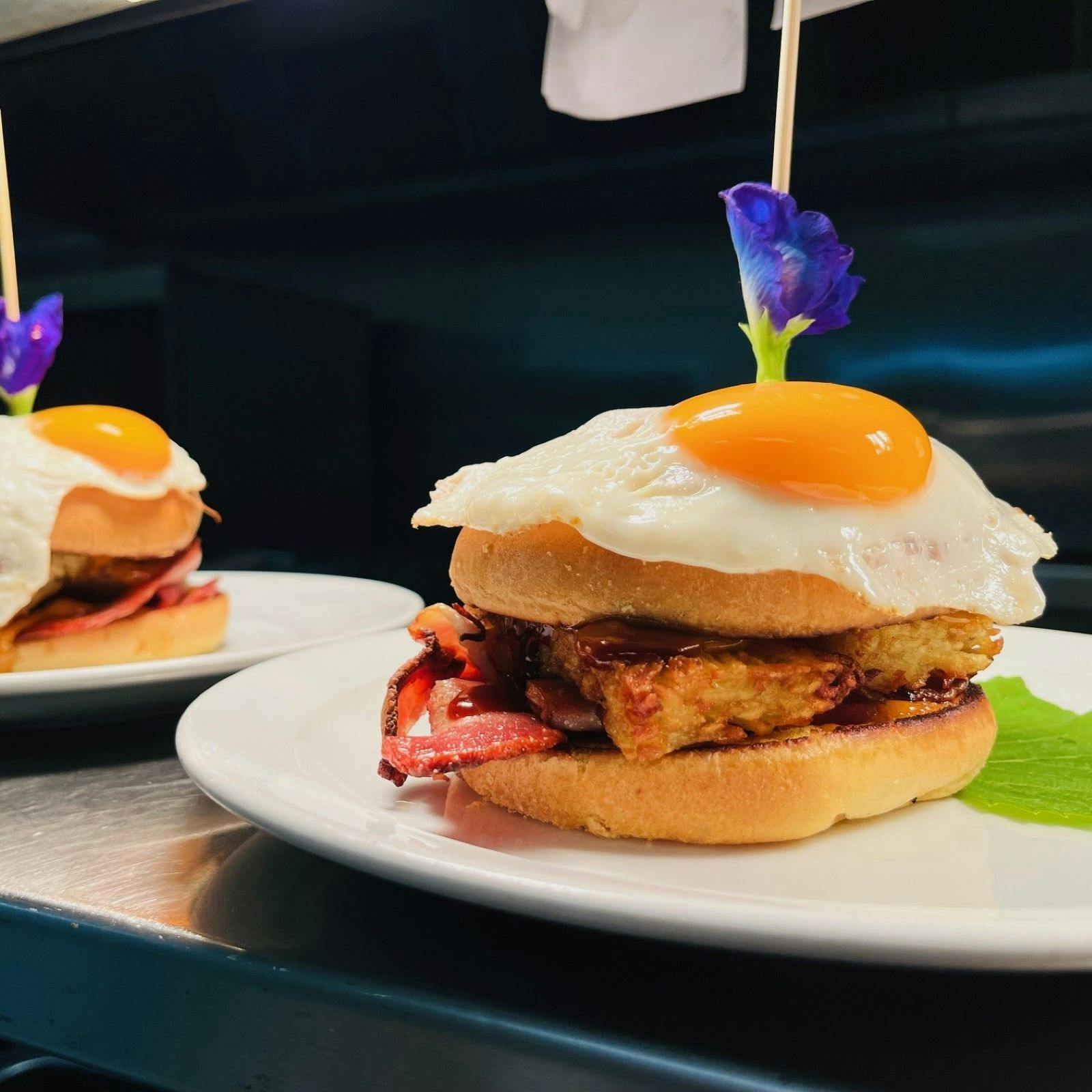 Breakfast burger