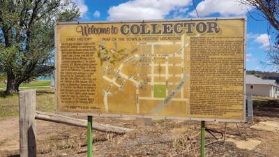 Historic Collector offers a cafe, pub, fresh produce market, art gallery and cellar door.