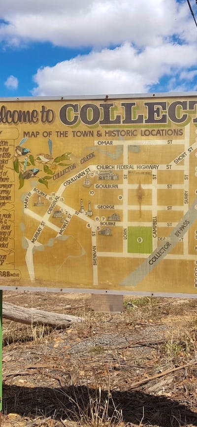 Historic Collector offers a cafe, pub, fresh produce market, art gallery and cellar door.