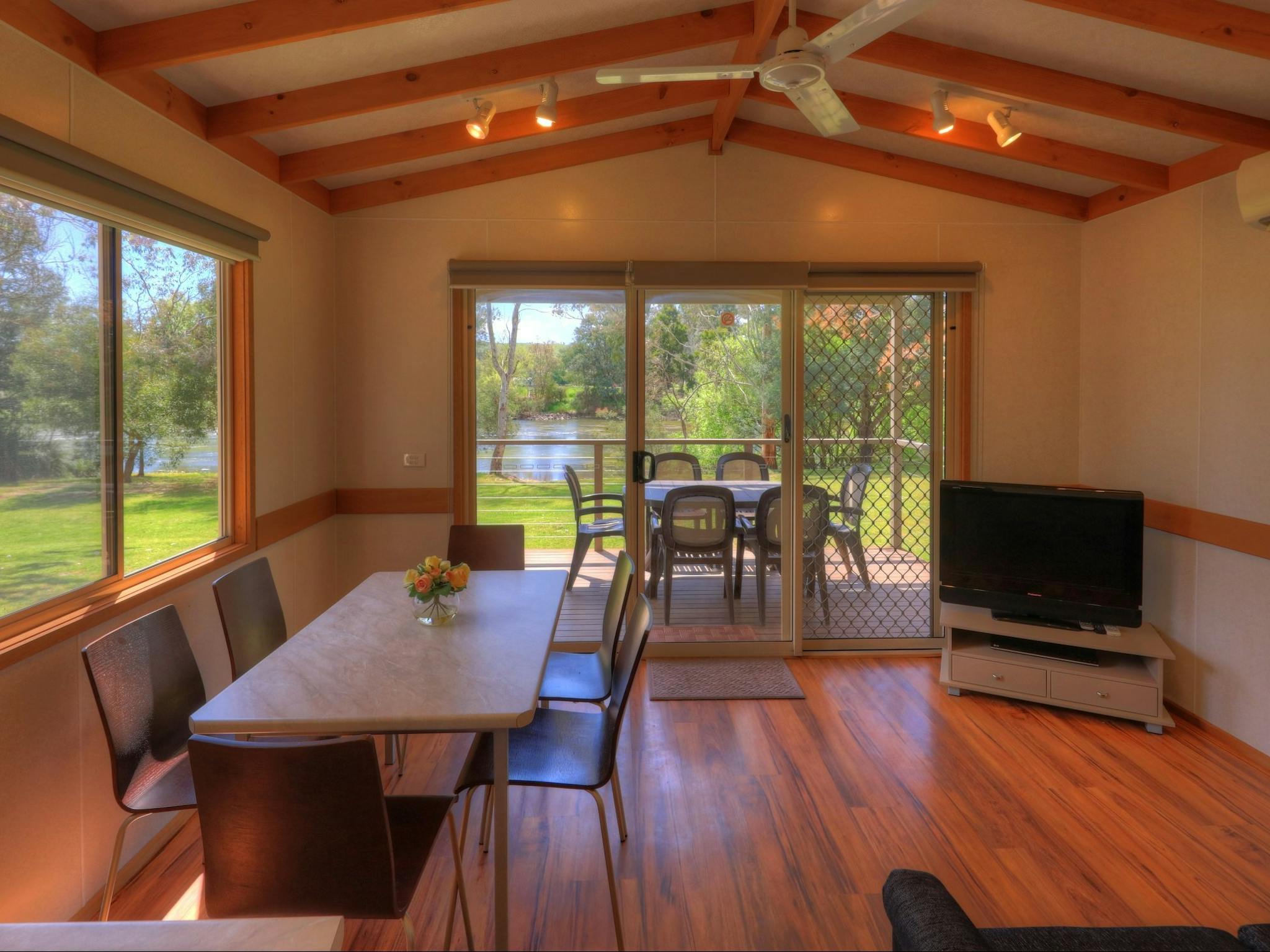 Deluxe Cabin