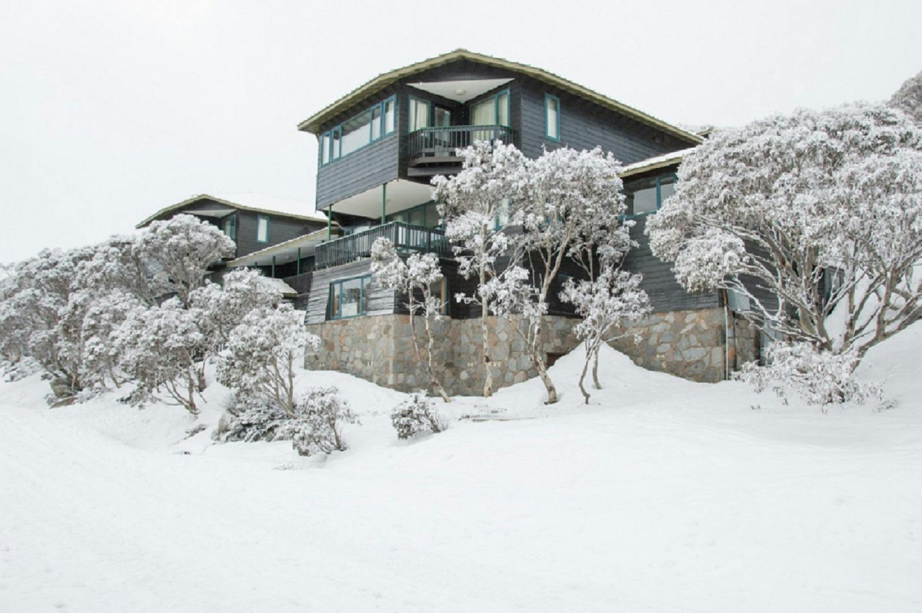 Pygmy Possum Lodge in the Snow