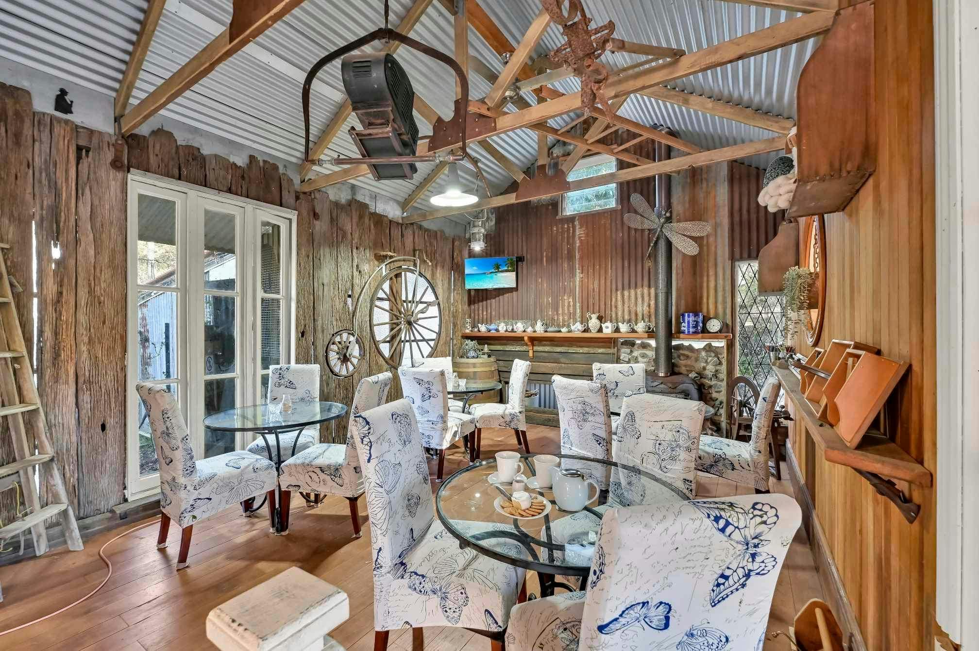 Very cosy dining area. We also have several outdoor dining areas