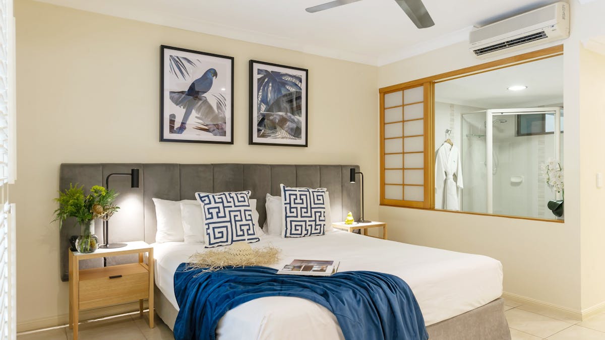 One Bedroom Apartment