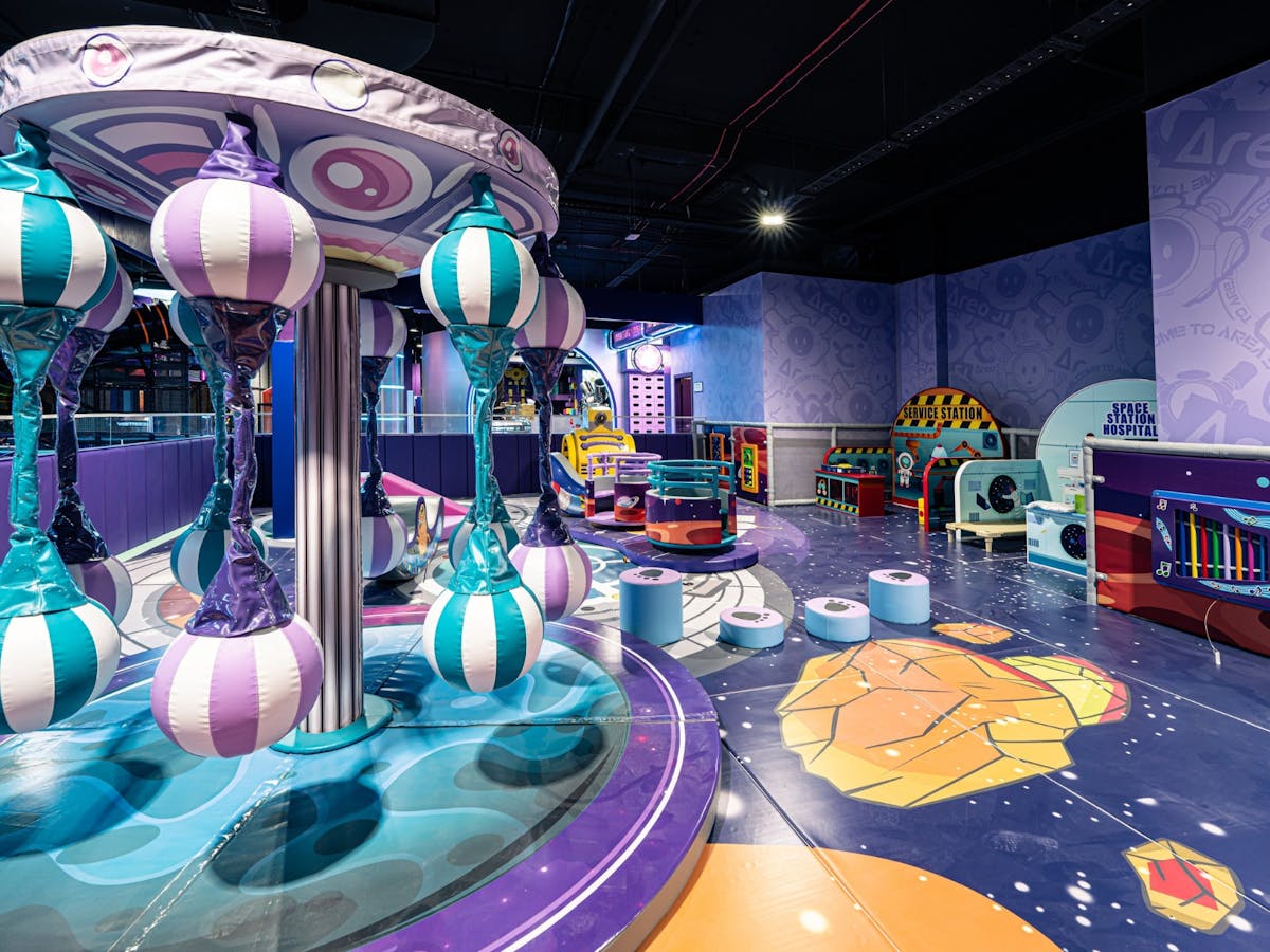 Area 51 World - Mt Gravatt