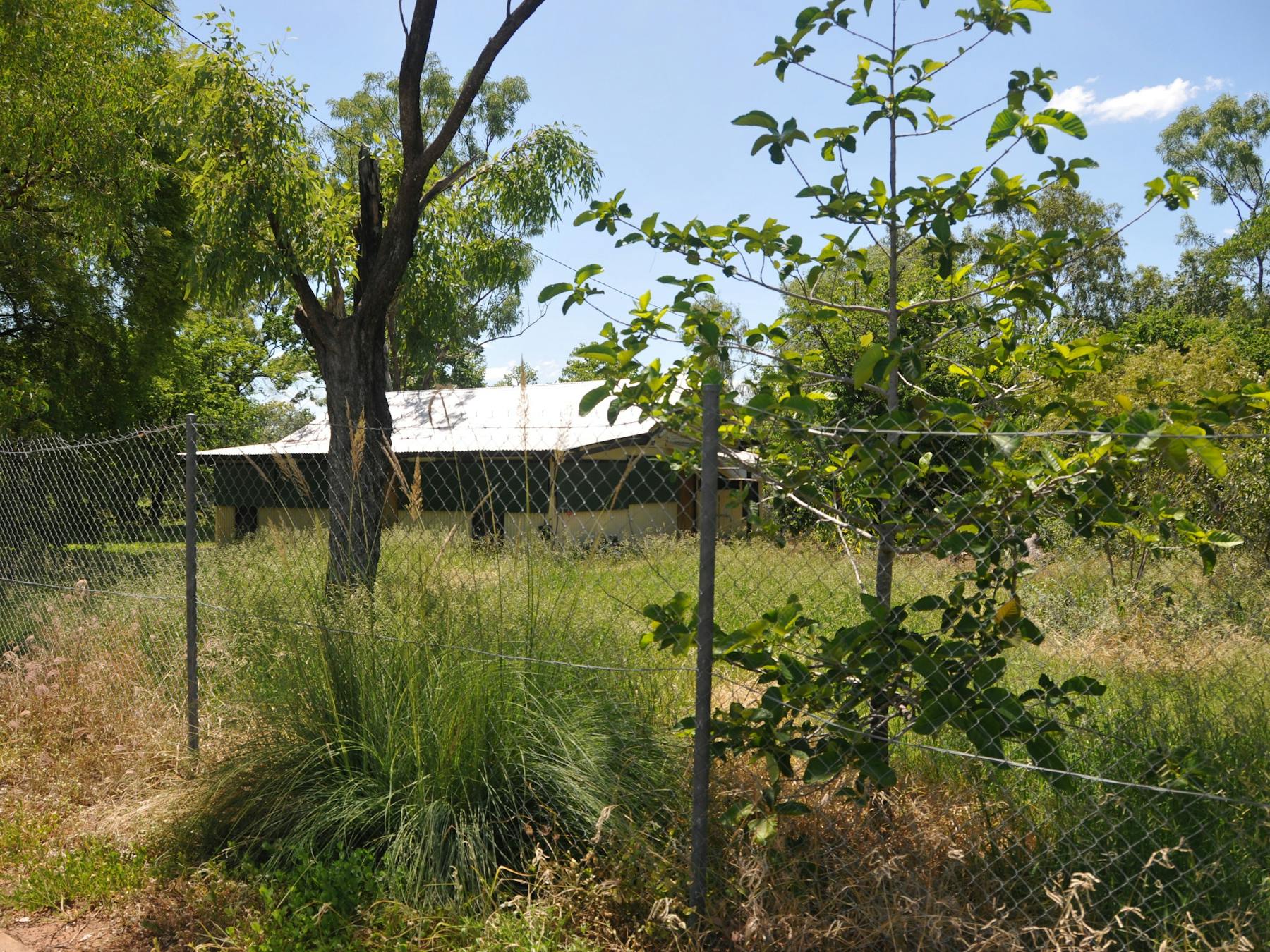 Hunter House from the side.