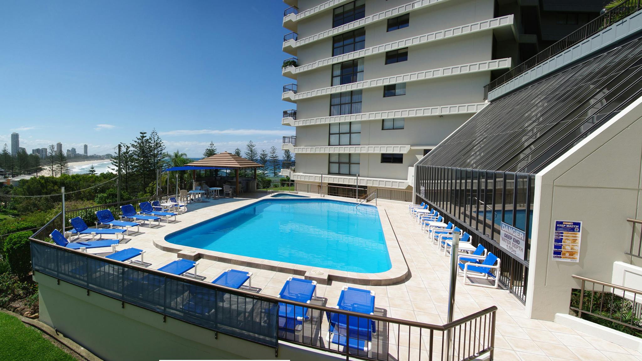 Gergous Ocean views from the heated swimming pool Gergous Ocean views from the heated swimming pool
