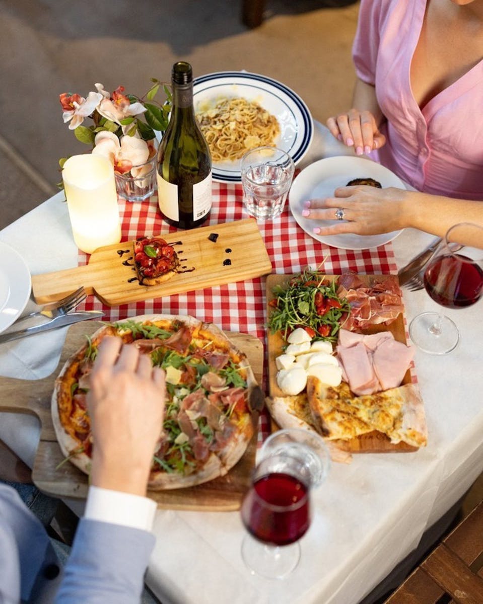 Pizza and charcuterie board, Pizzeria La Prima