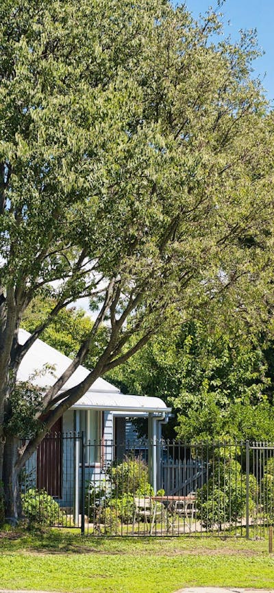 Outside Canberra Ave Villas