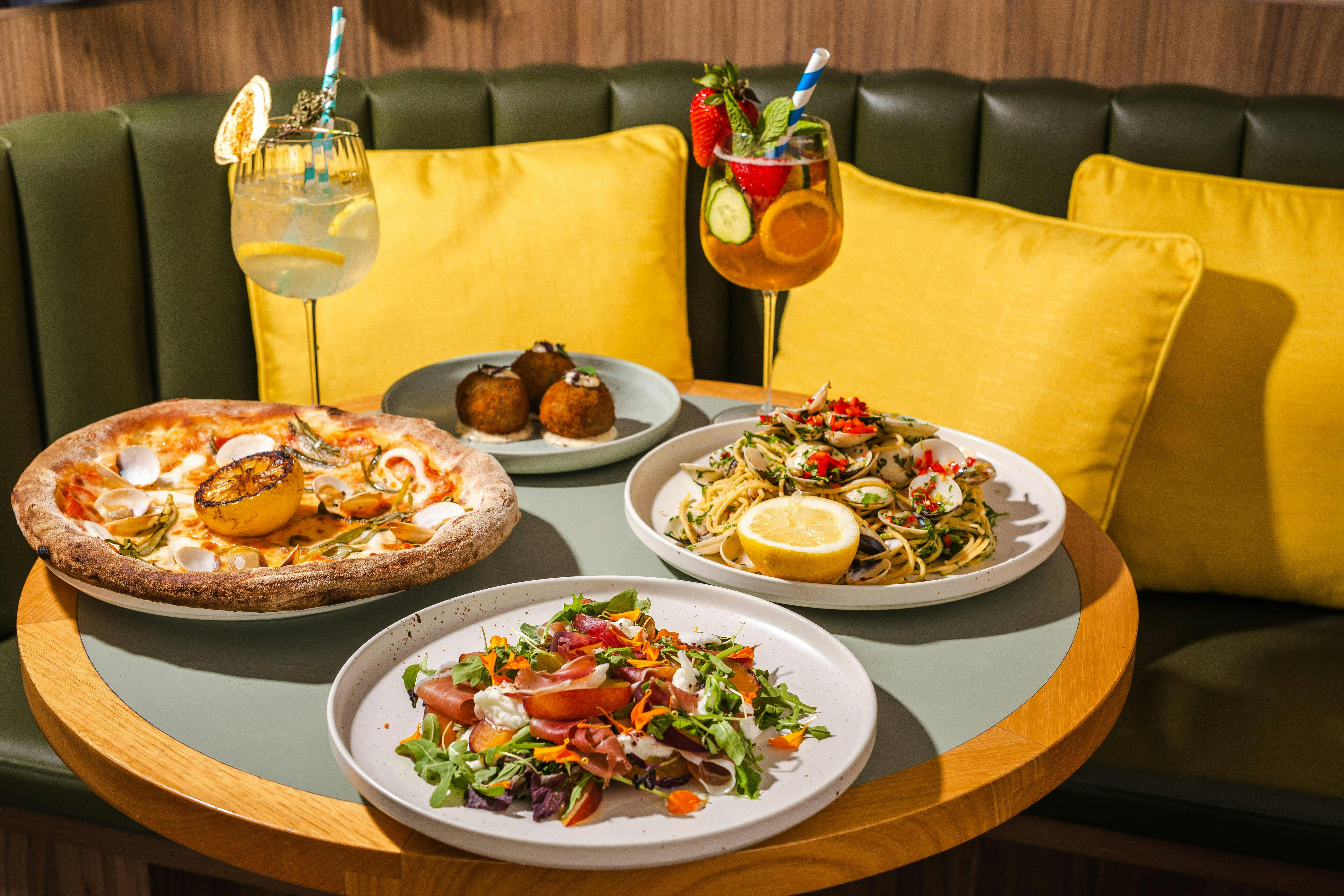Ovello Bar & Kitchen