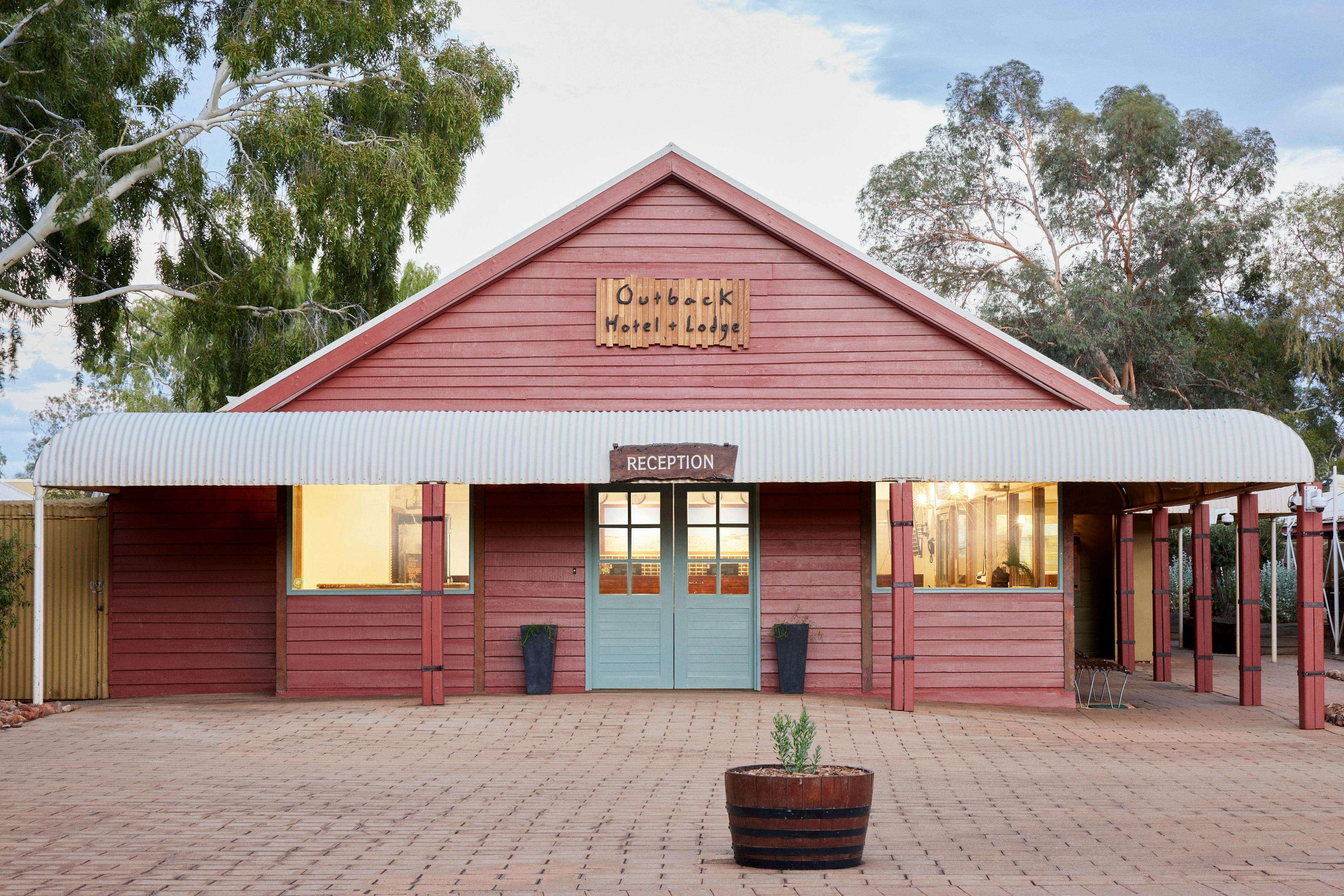 Outback Lodge