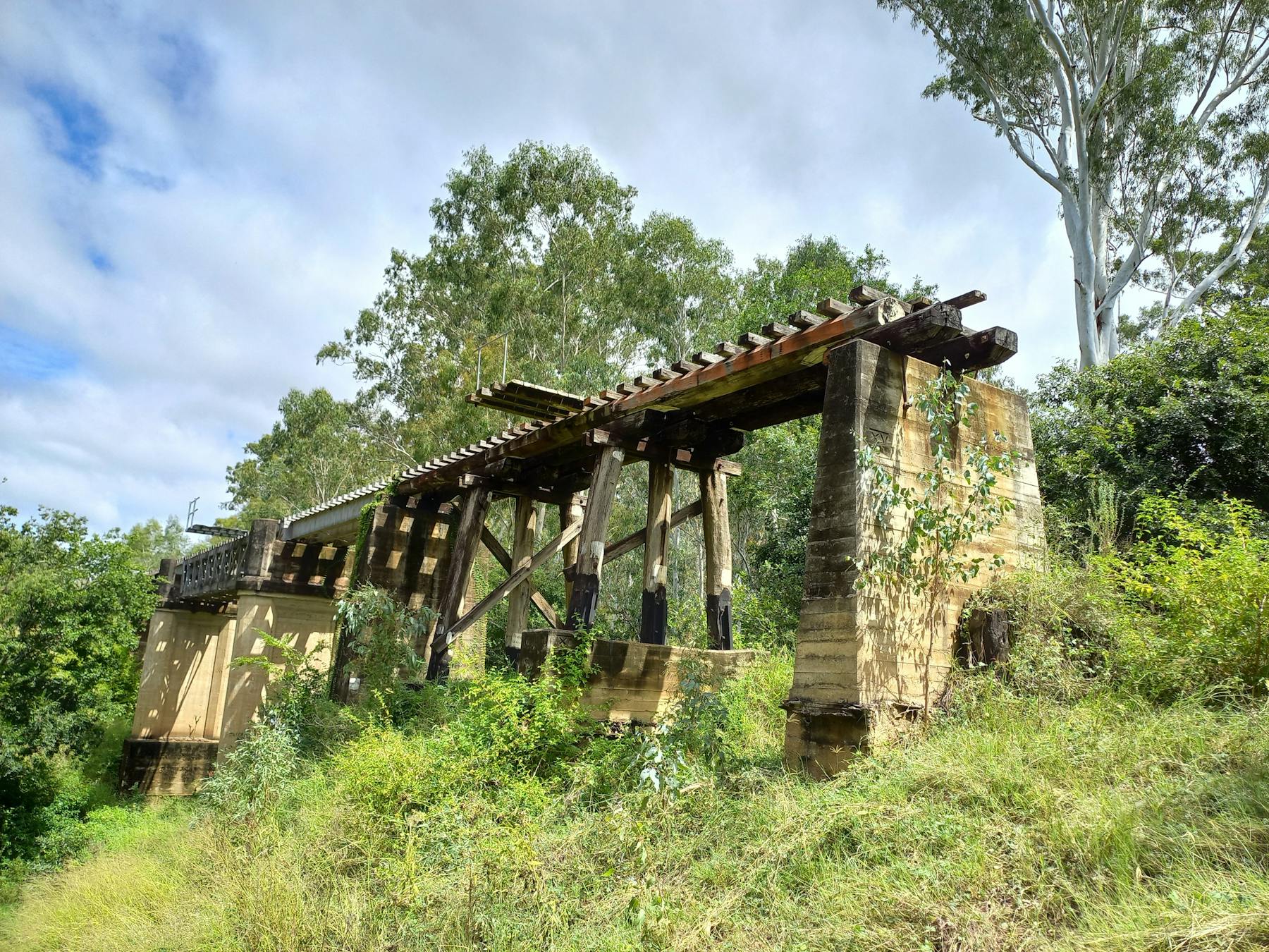 Stunning concrete and timber bridge on the Mt Debateable to Mundubbera section of the Trail.