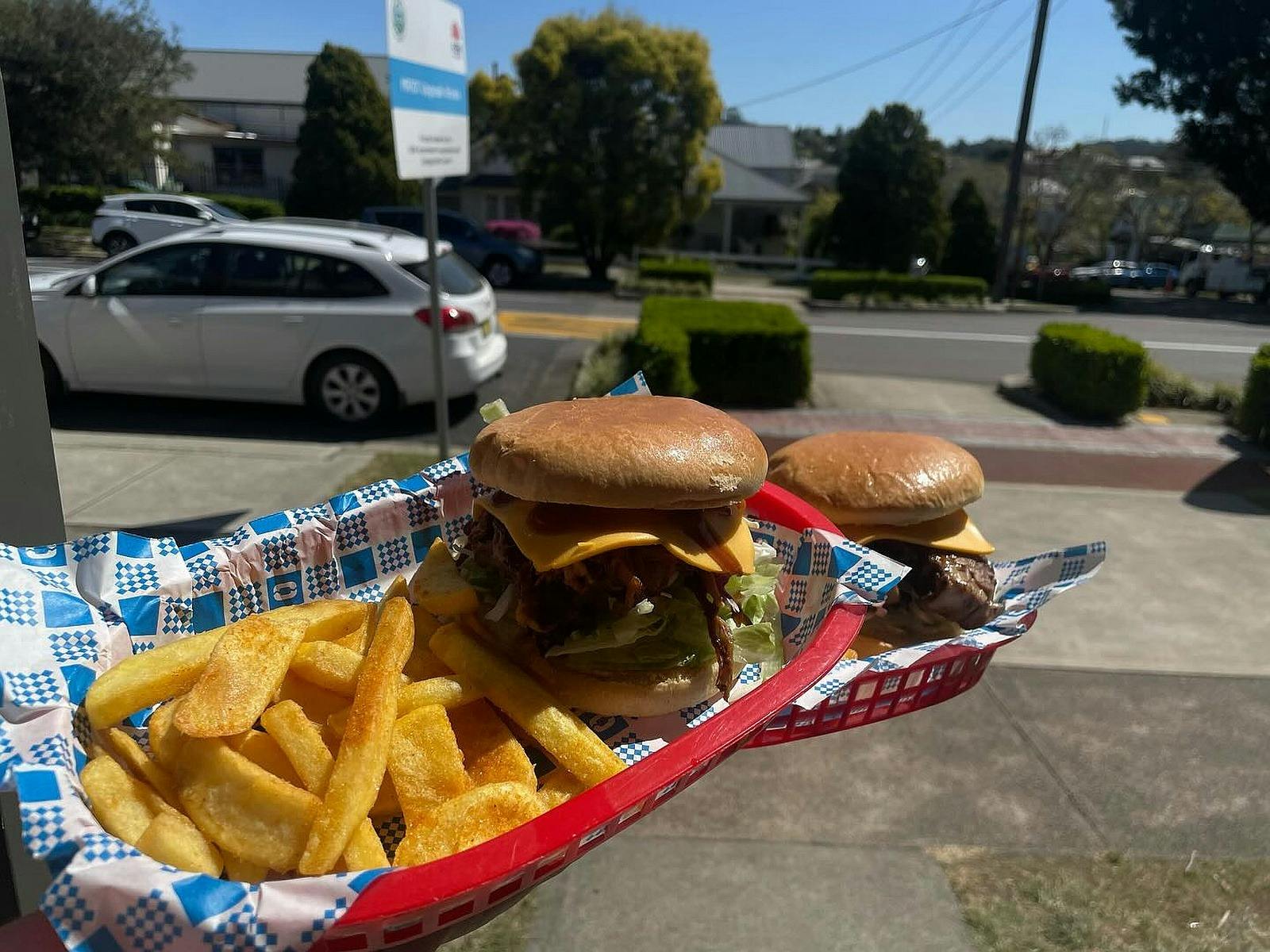 Tinshed Brewery Dungog - burgers