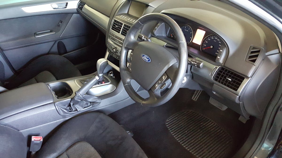 2011 Ford Falcon G6