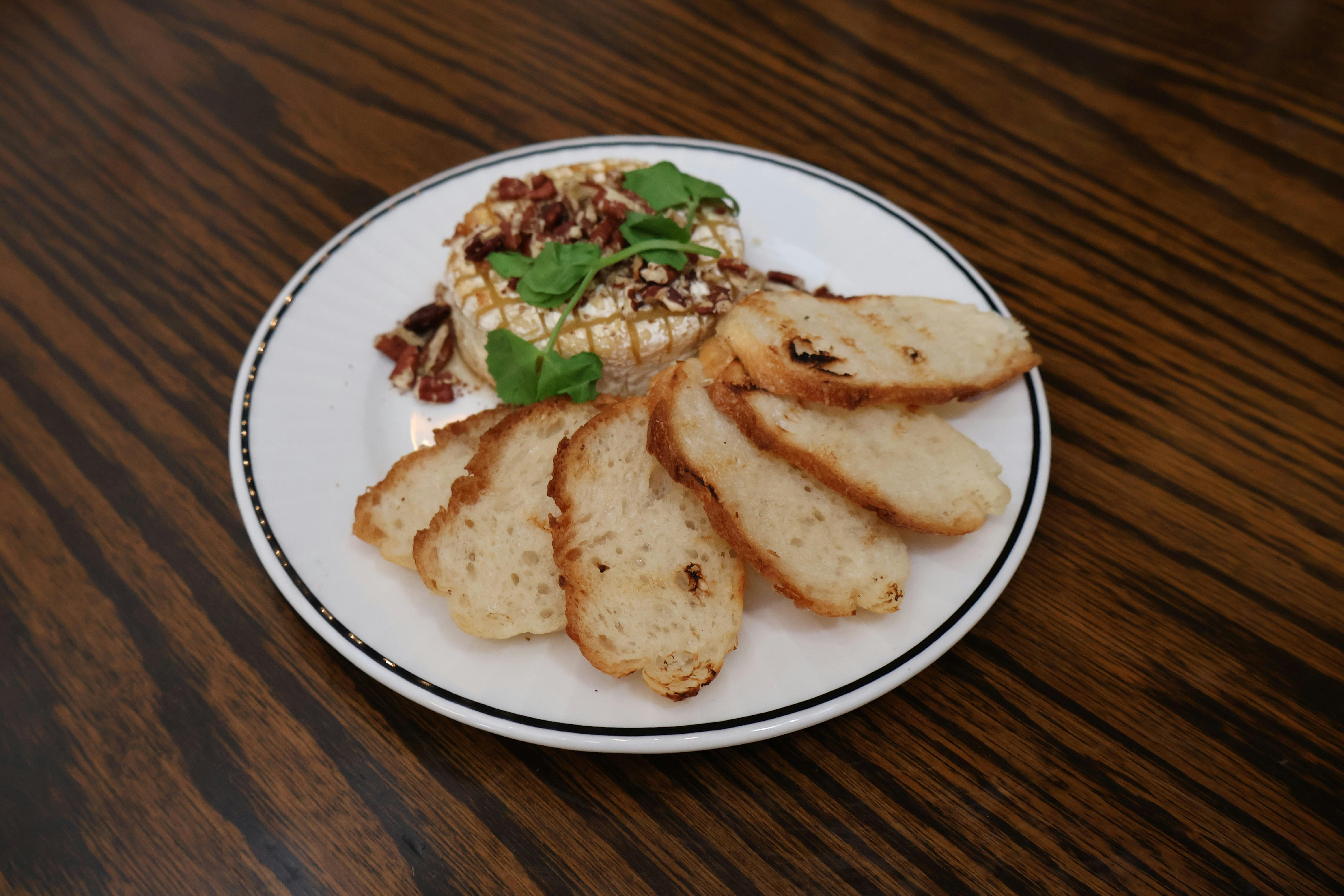 Islington Barracks Hotel Meals 2