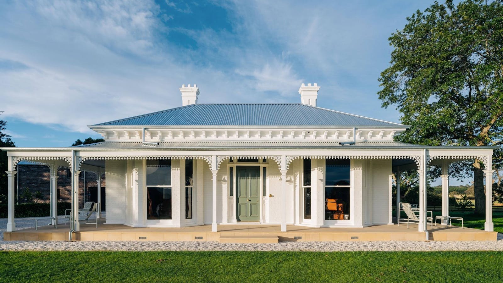 Beautifully restored 1840s Georgian Homestead featuring 3 queen suites and traditional study.