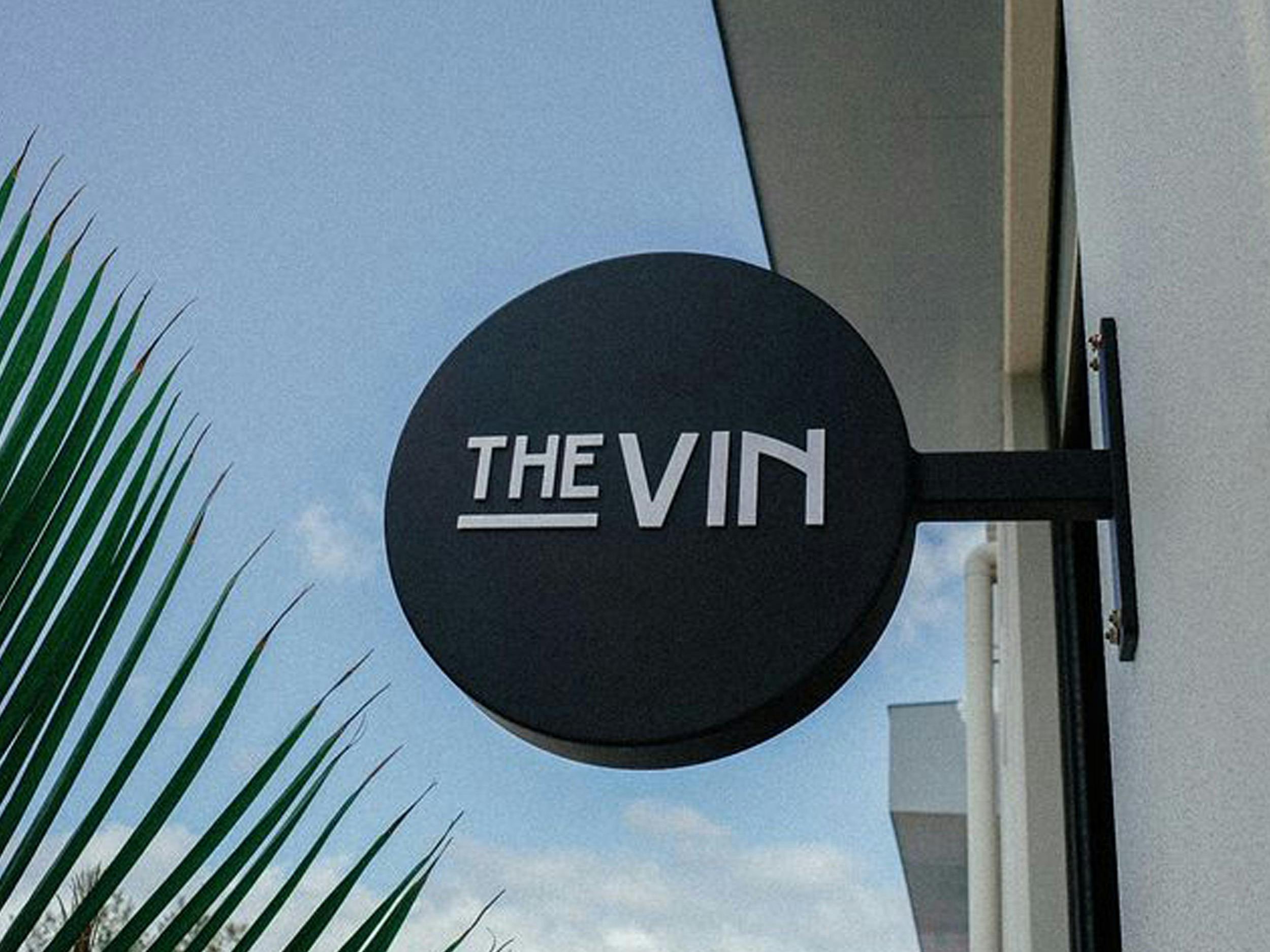 The Vin 01