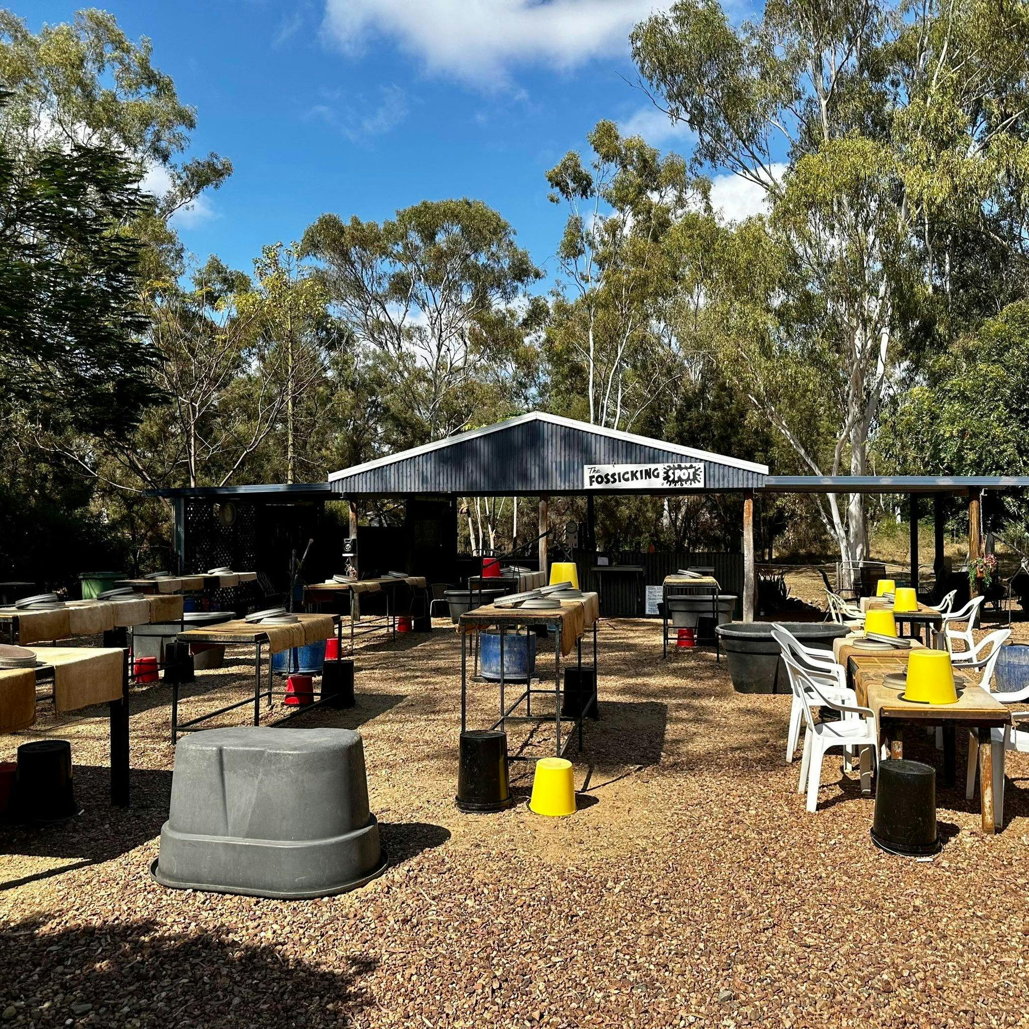 Rubyvale Miners Cottage