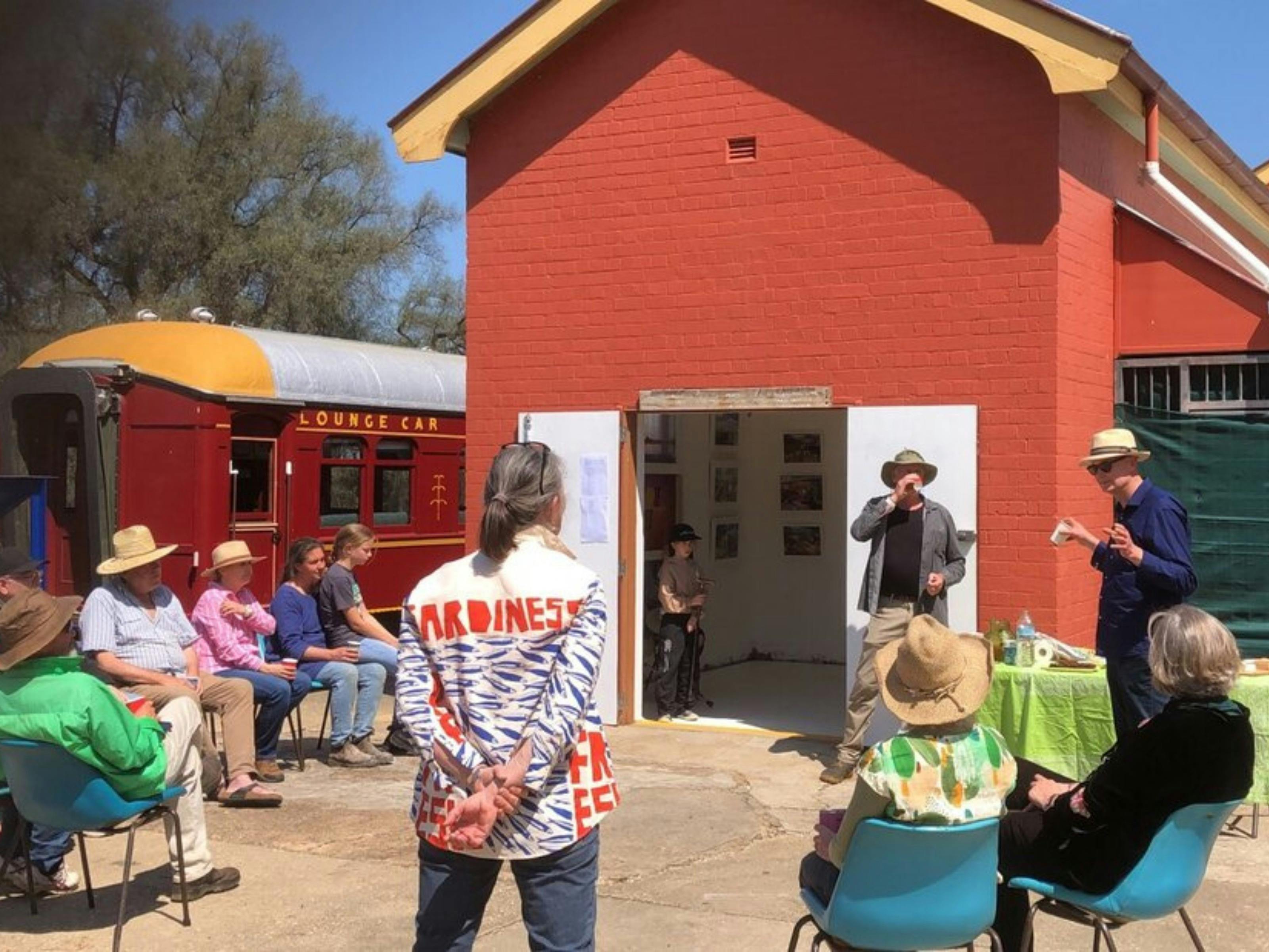 Cowra Micro Gallery edit