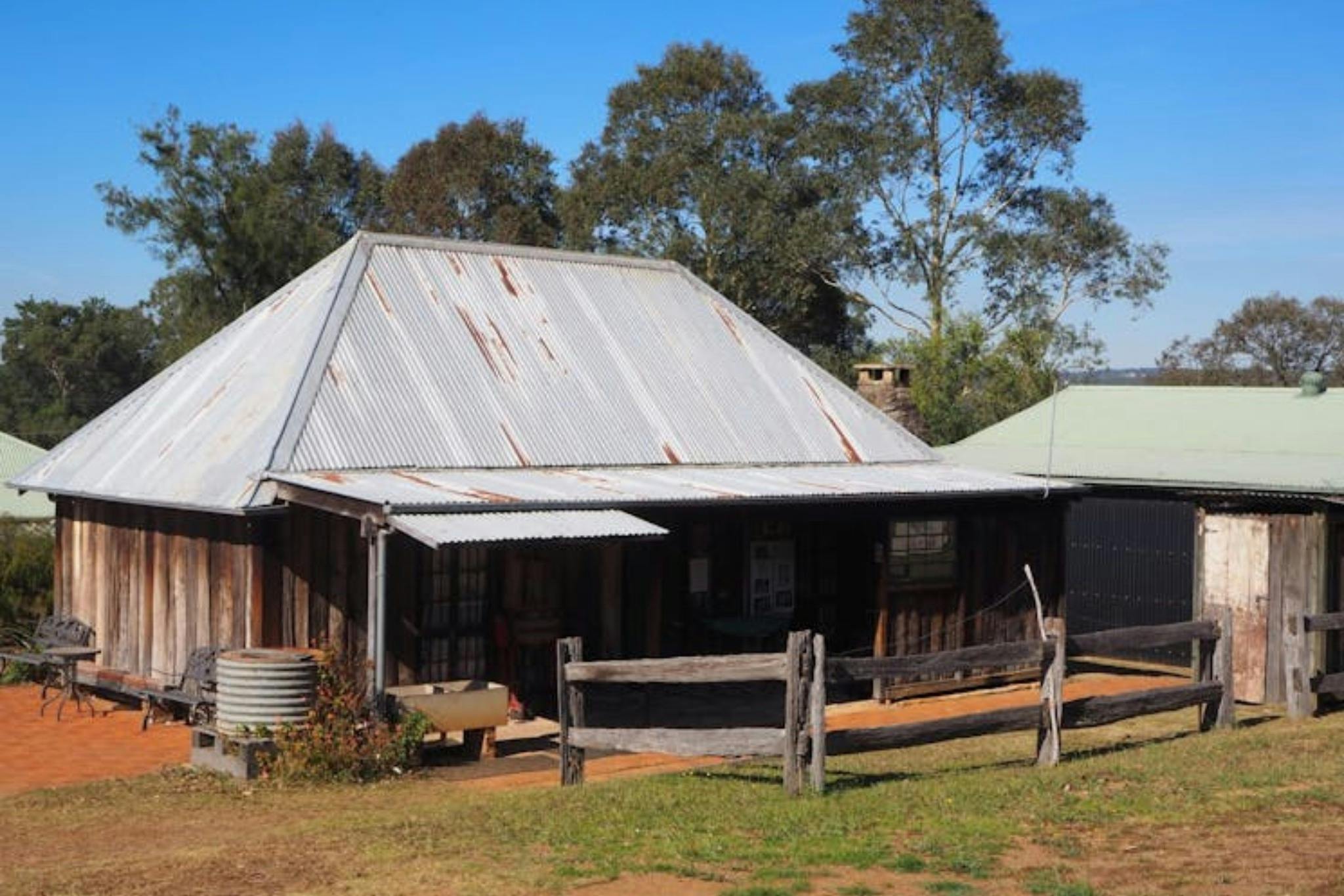 ウォロンディリー遺産グループツアー