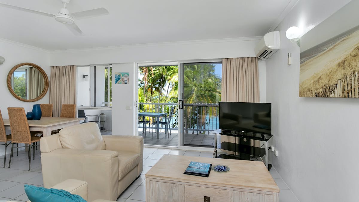Top Floor Beachfront Apartment