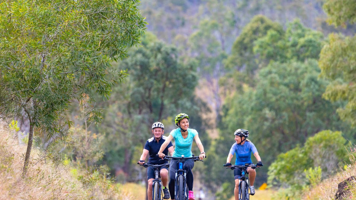 Cycling the Brisbane Valley Rail Trail