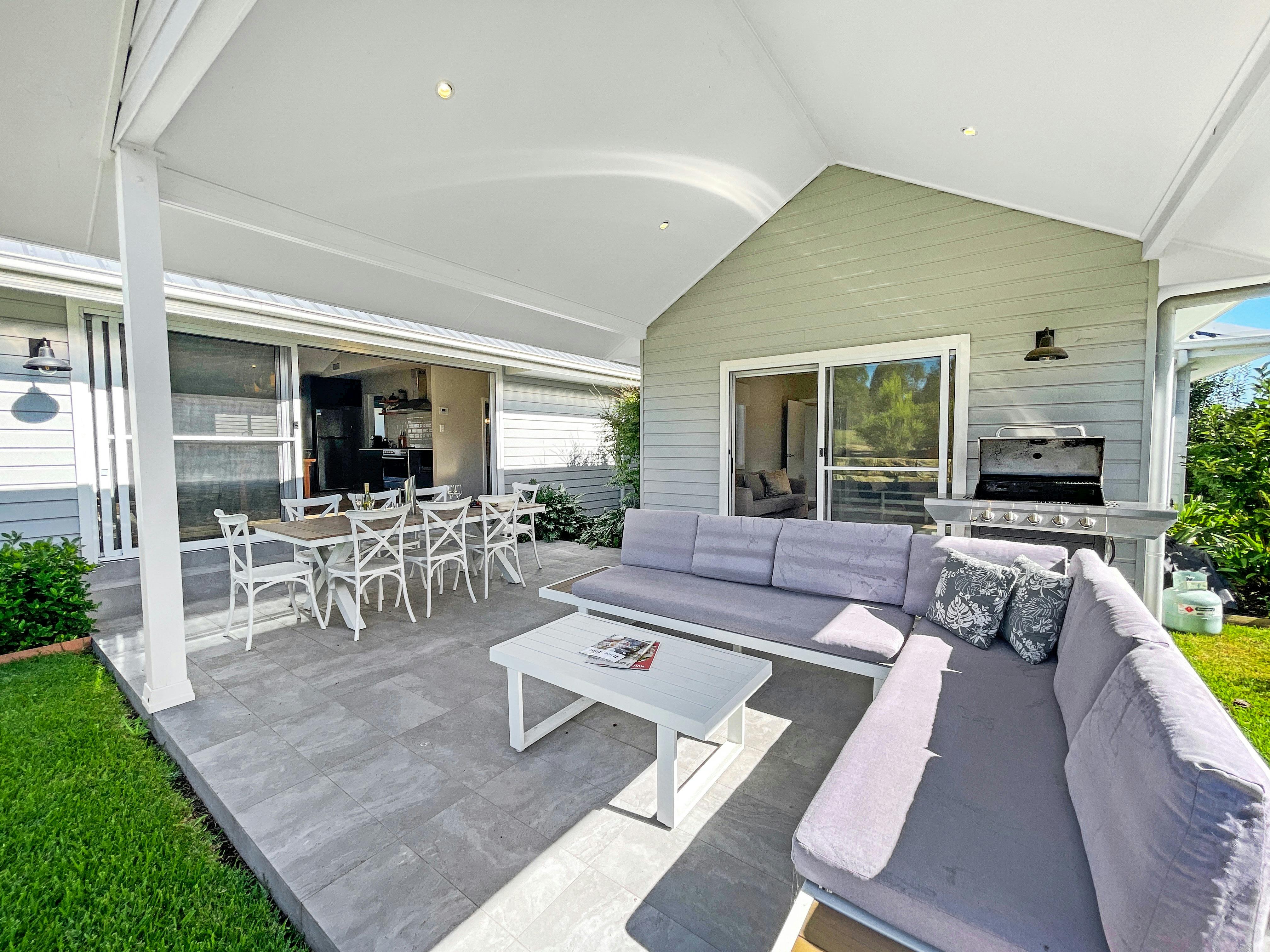 Figtree Retreat alfresco area