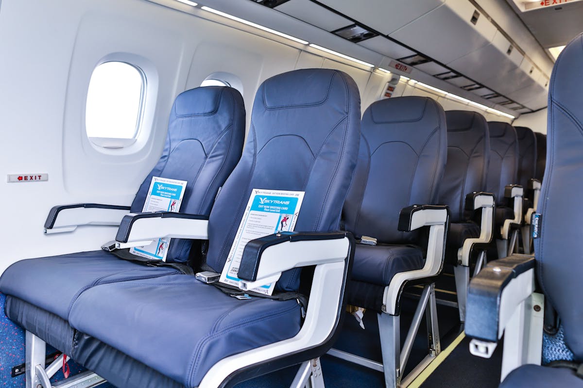 Dash 8 Interior