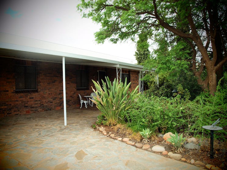 Capon Cottage driveway, parking for 2 cars