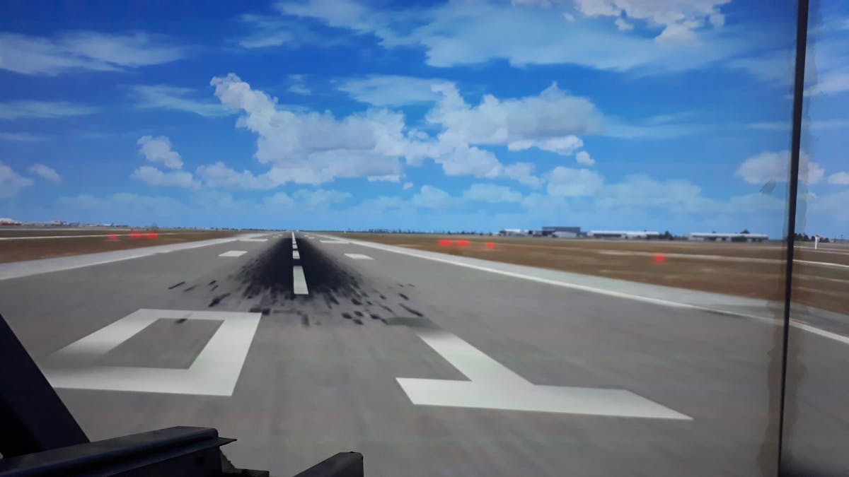 Line up for takeoff B737 flight simulator Brisbane Airport Line up for takeoff B737 flight simulator Brisbane Airport