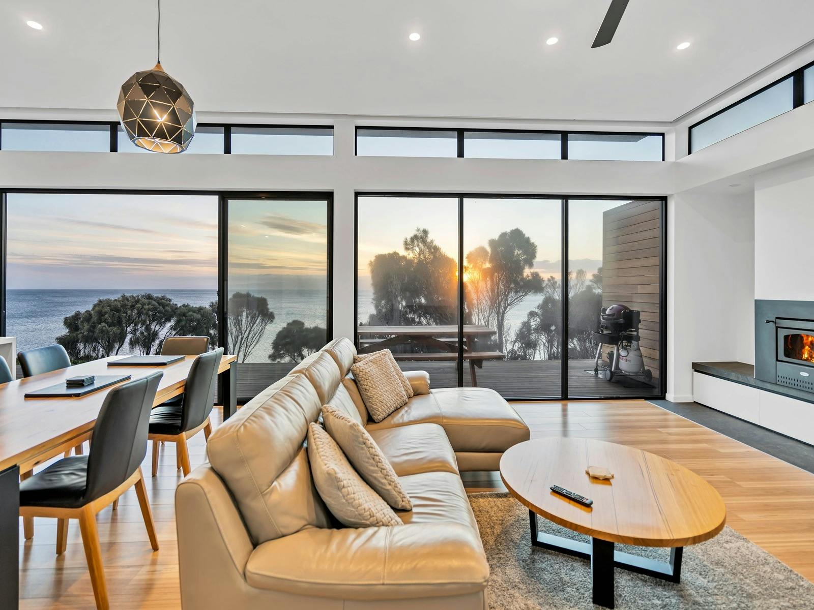Freycinet Coastal Retreat