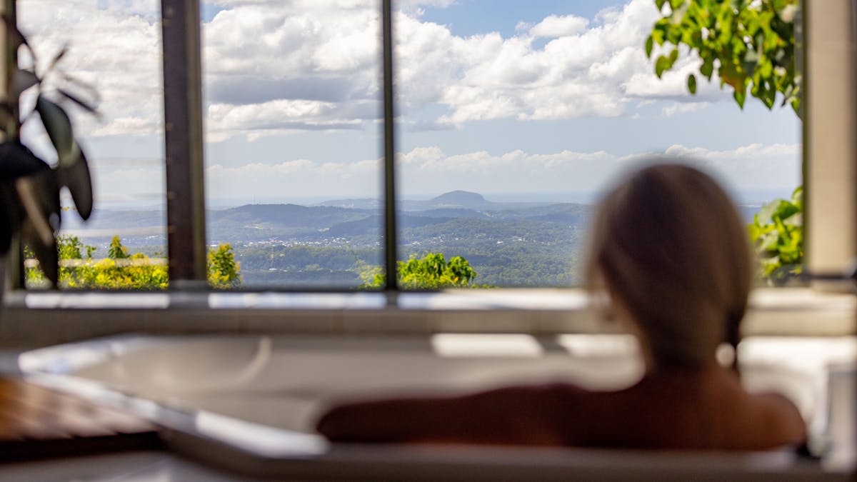 Spa in Treehouse