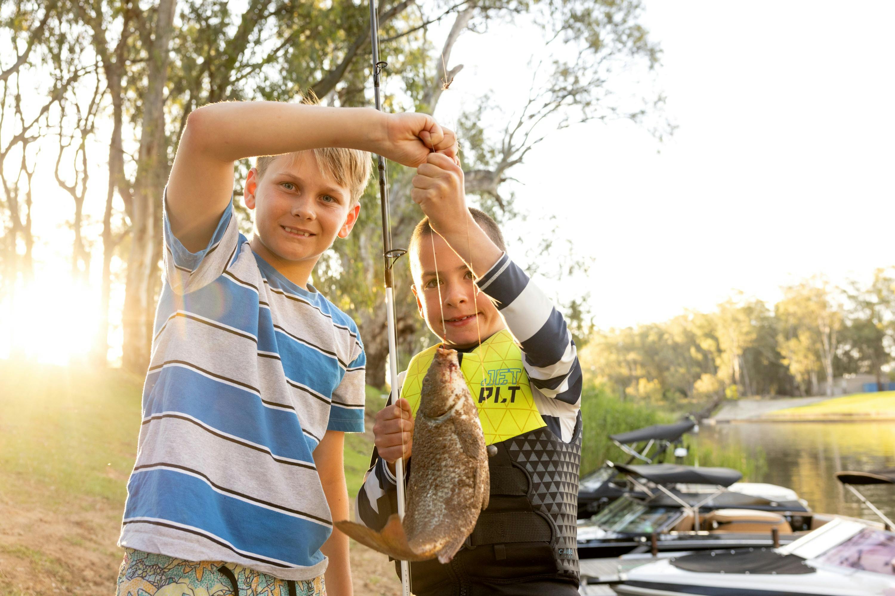 Go fishing in the Edward River
