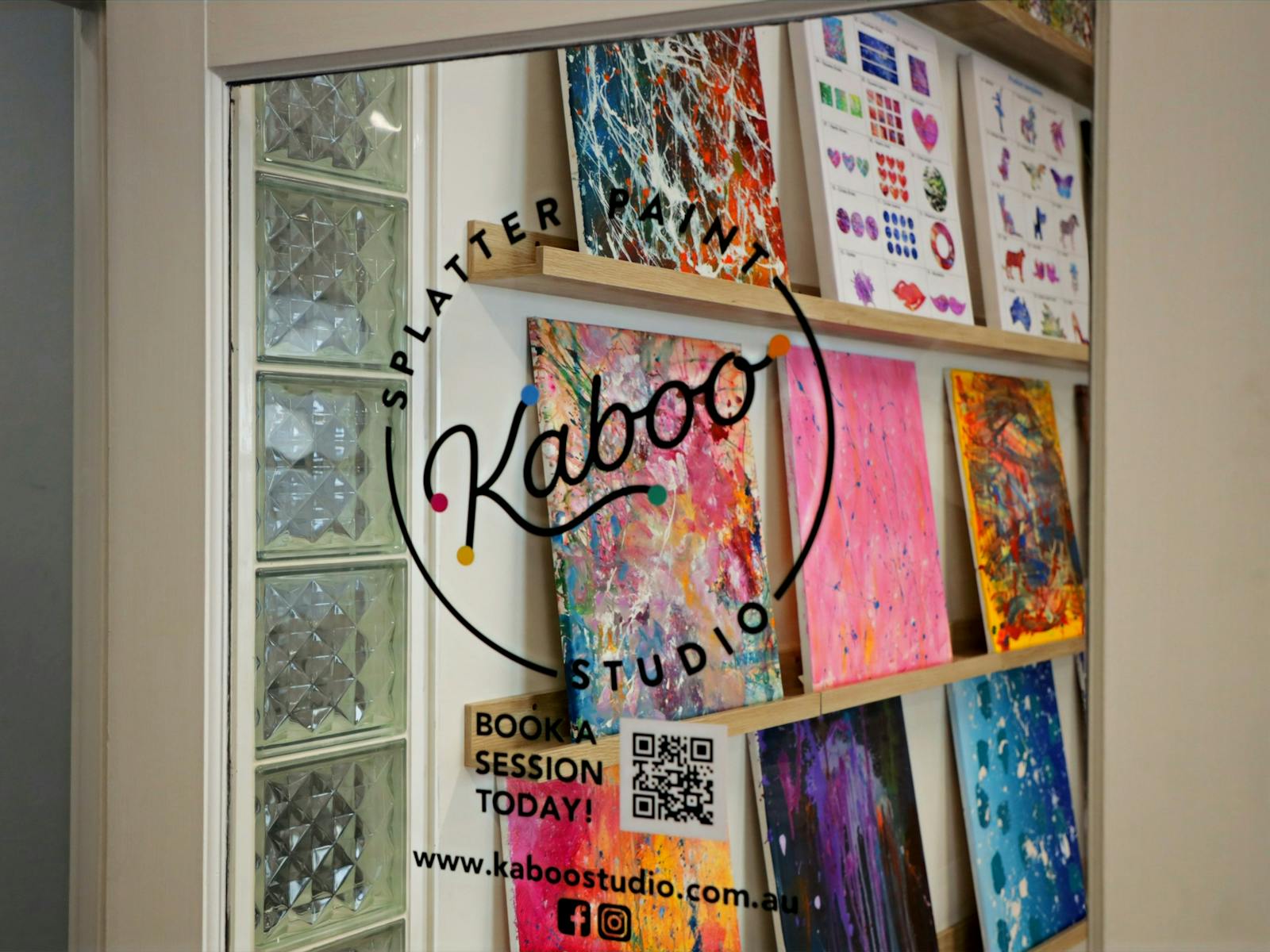 Entrance, Kaboo Studio