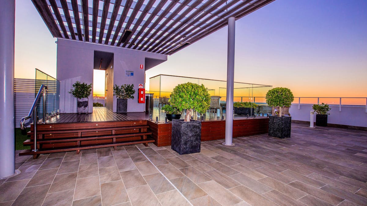 Club Wyndham Kirra Beach rooftop