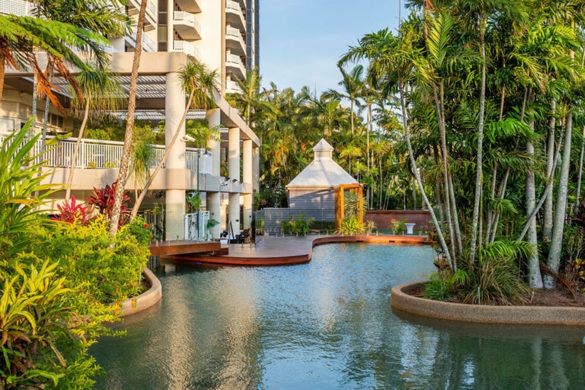 Rydges Esplanade Resort Cairns - Resort Pool