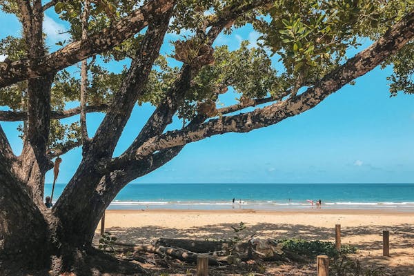 Etty Bay