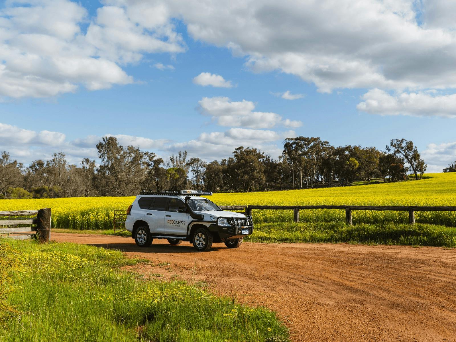 4WD Land Cruiser Prado's