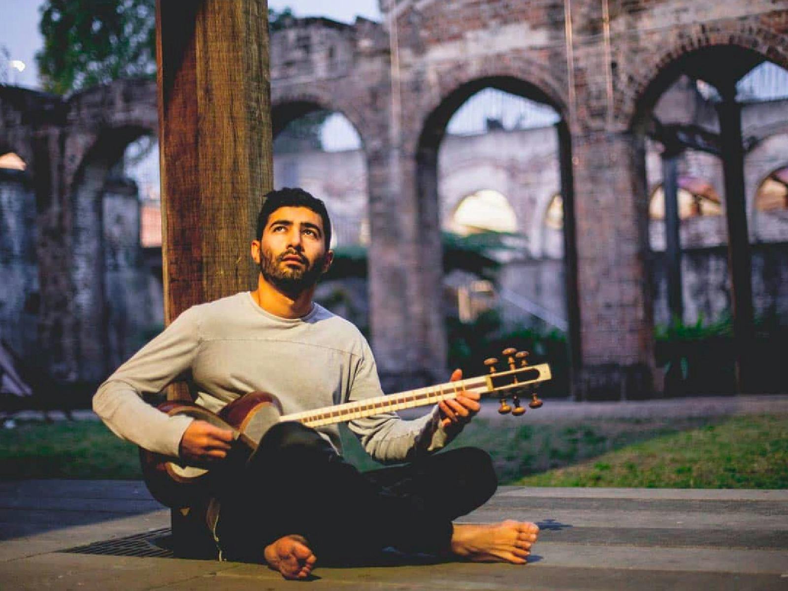 Hamed Sadeghi, classical tar