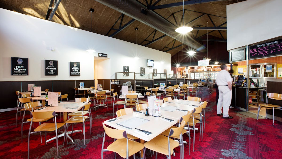 Glenmore Tavern