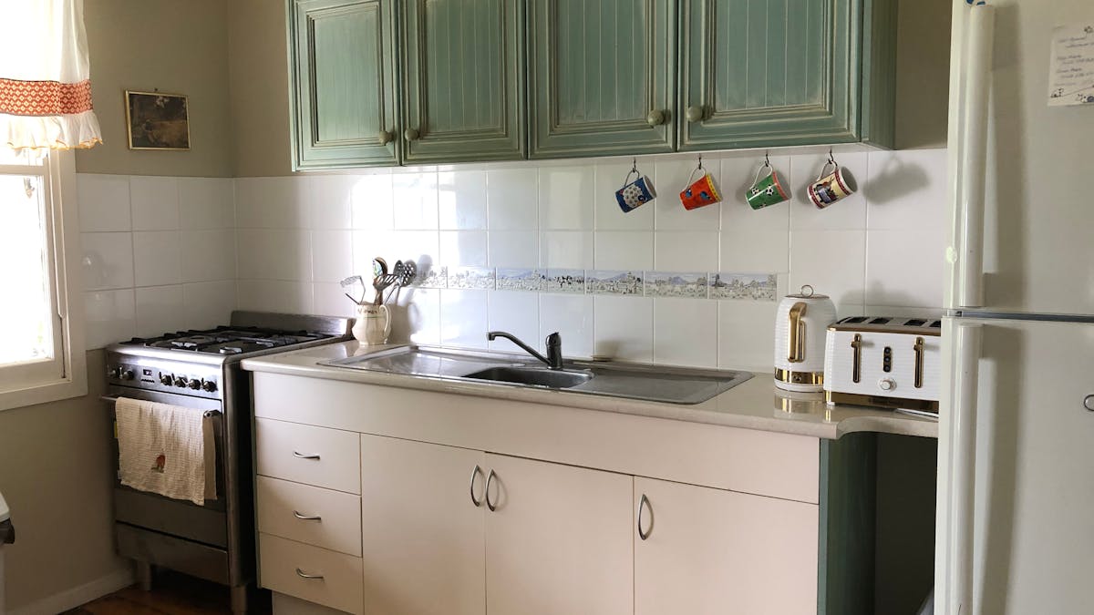 Cottage Kitchen
