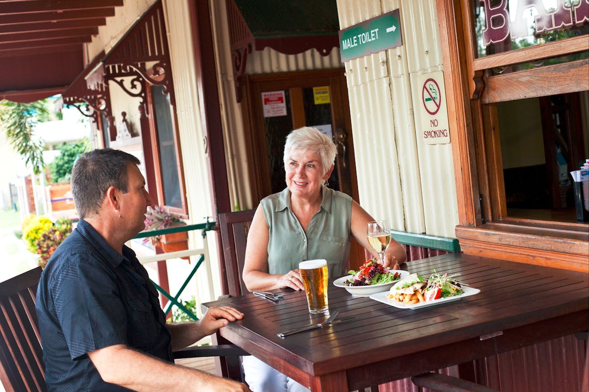 pub food